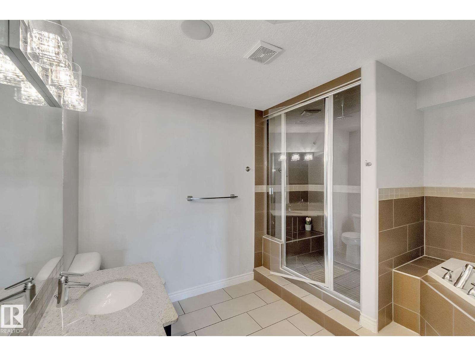 #308 9603 98 AV NW - 25