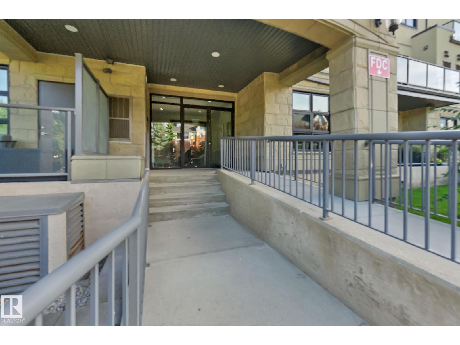 #308 9603 98 AV NW - 52