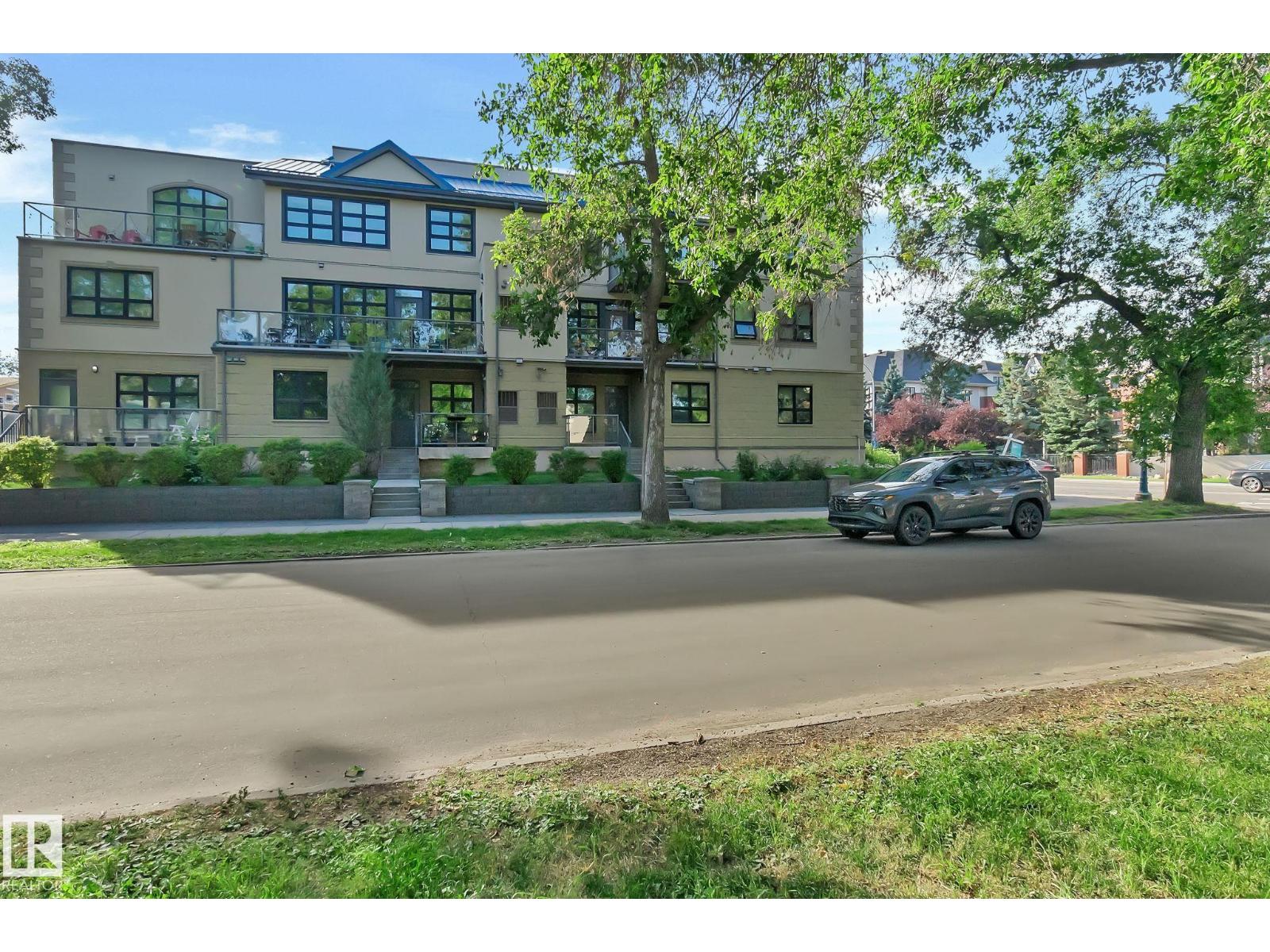 #308 9603 98 AV NW - 55