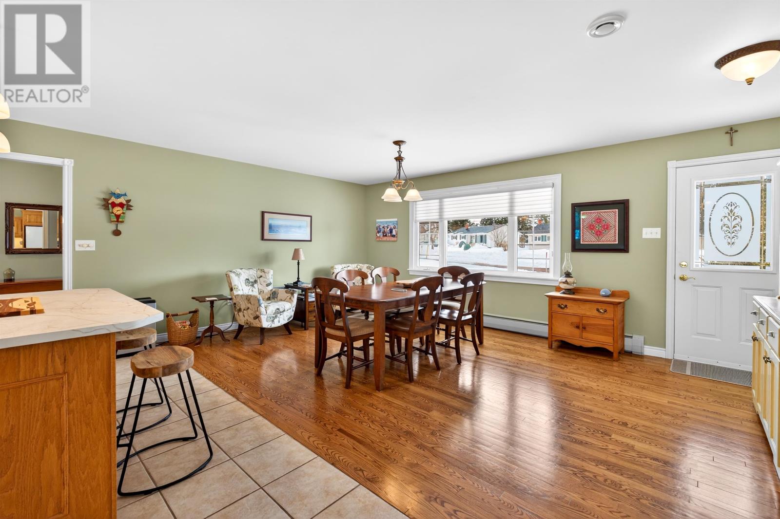 43 CURRAN DRIVE - 18