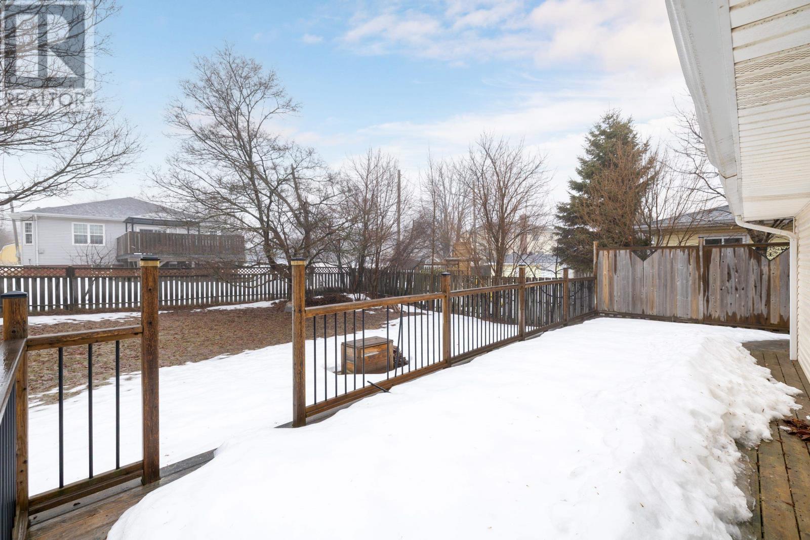 23 KIRKWOOD DRIVE - 33