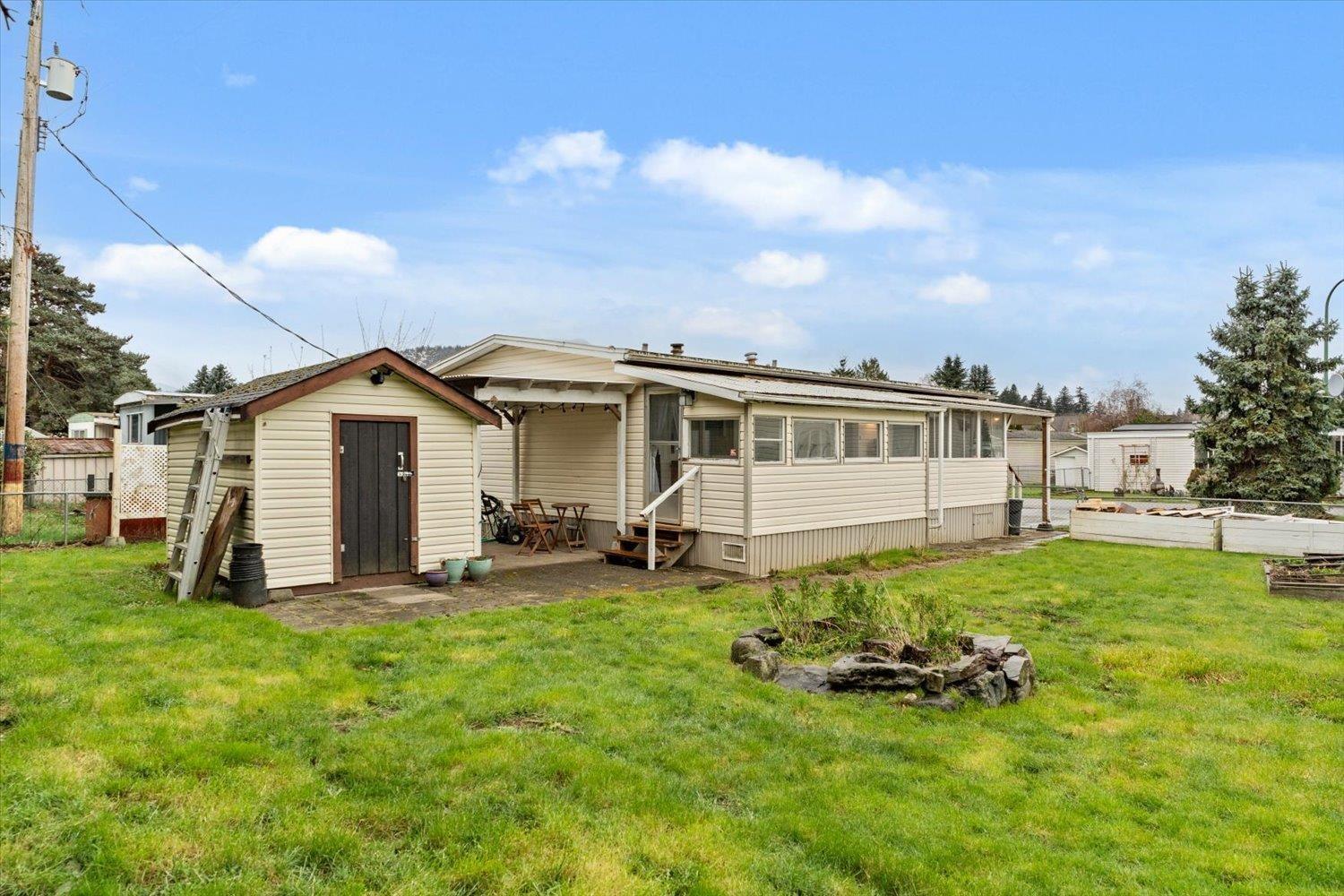 60 45640 WATSON ROAD, Garrison Crossing