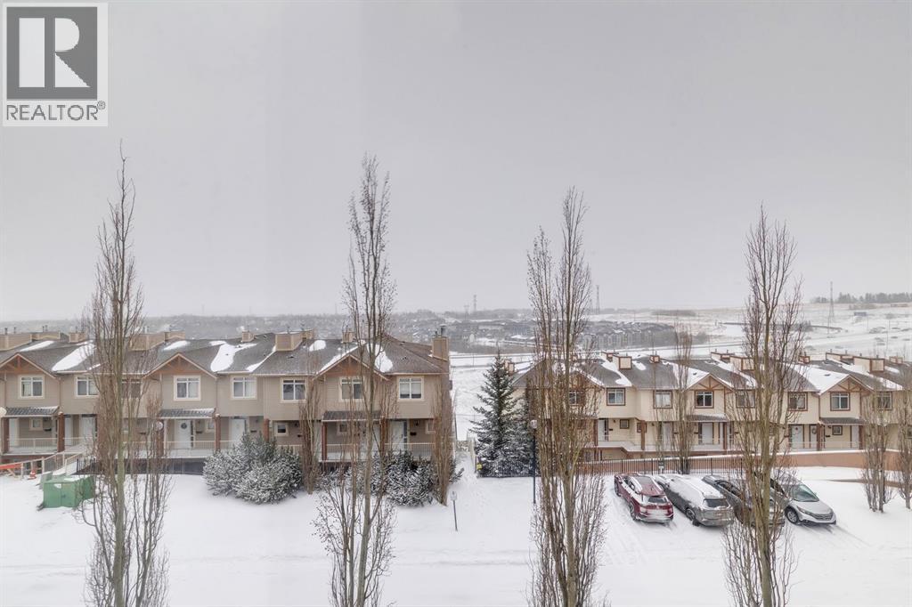 Single Family House for Sale in   Rockyledge View NW Rocky Ridge Calgary 