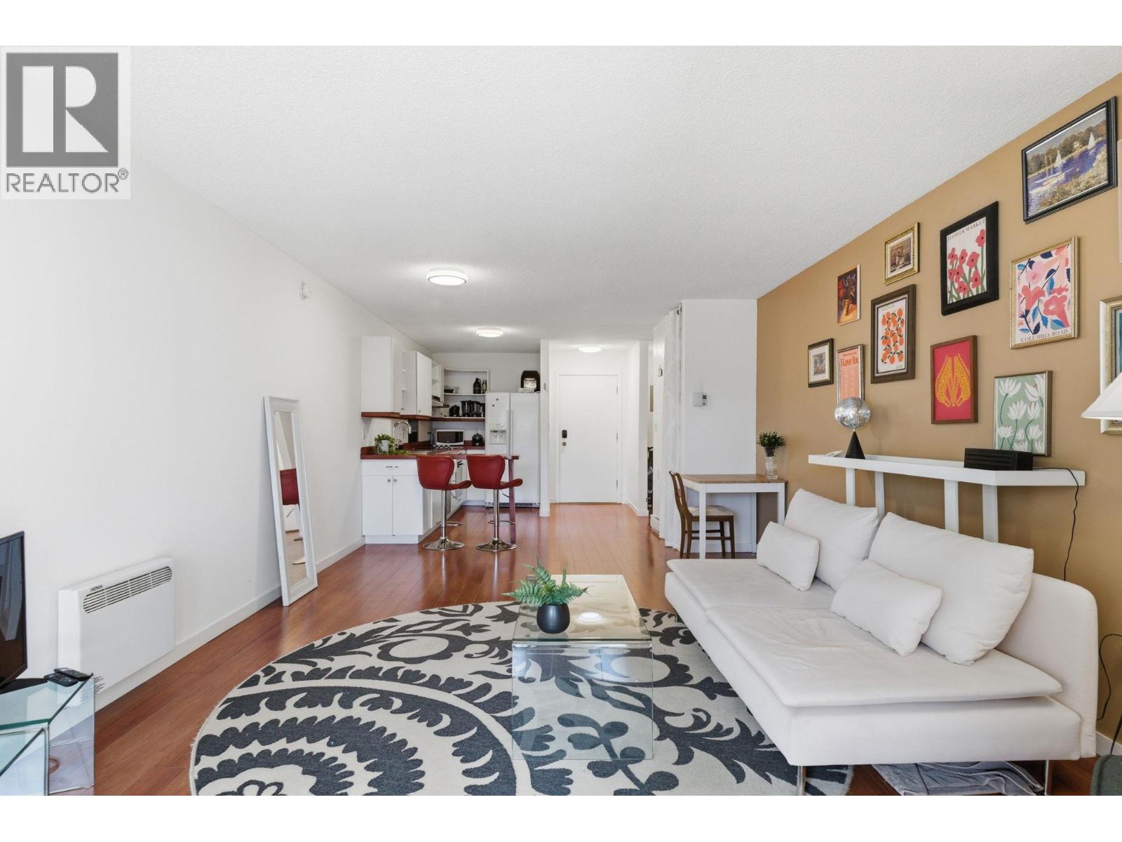 1685 Ufton Court Unit# 310, Kelowna