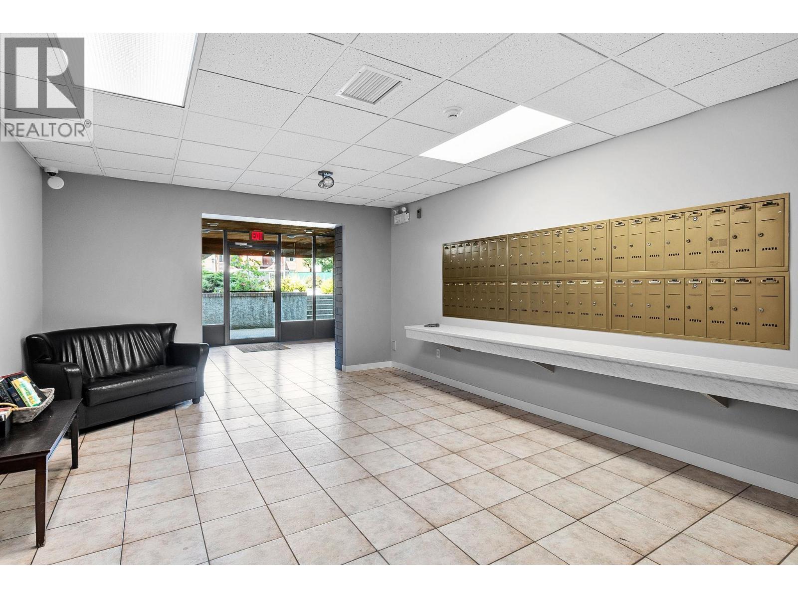 1685 Ufton Court Unit# 310, Kelowna