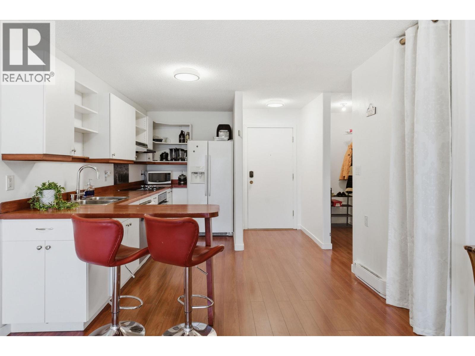 1685 Ufton Court Unit# 310, Kelowna