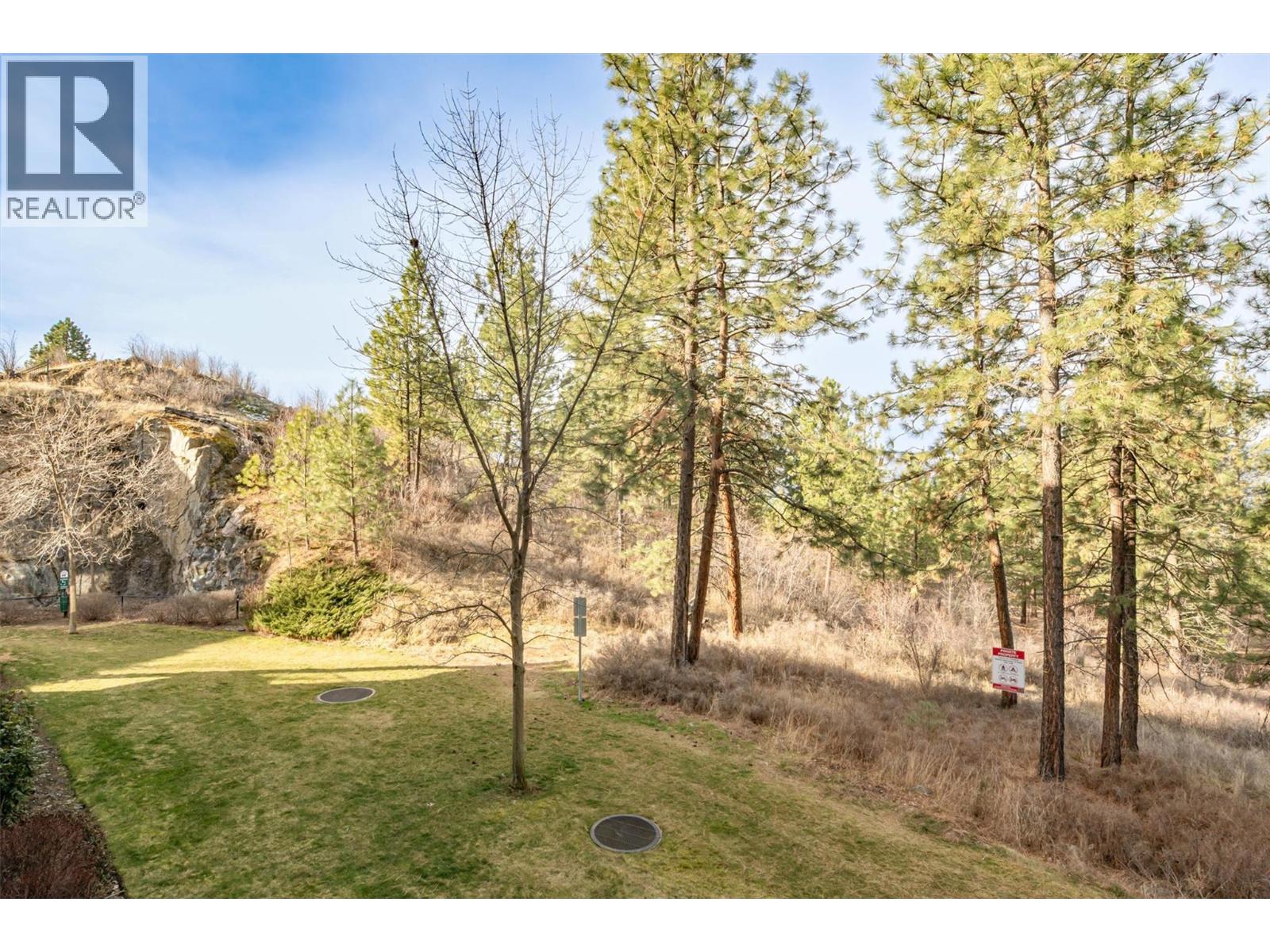 2532 Shoreline Drive Unit# 214, Lake Country