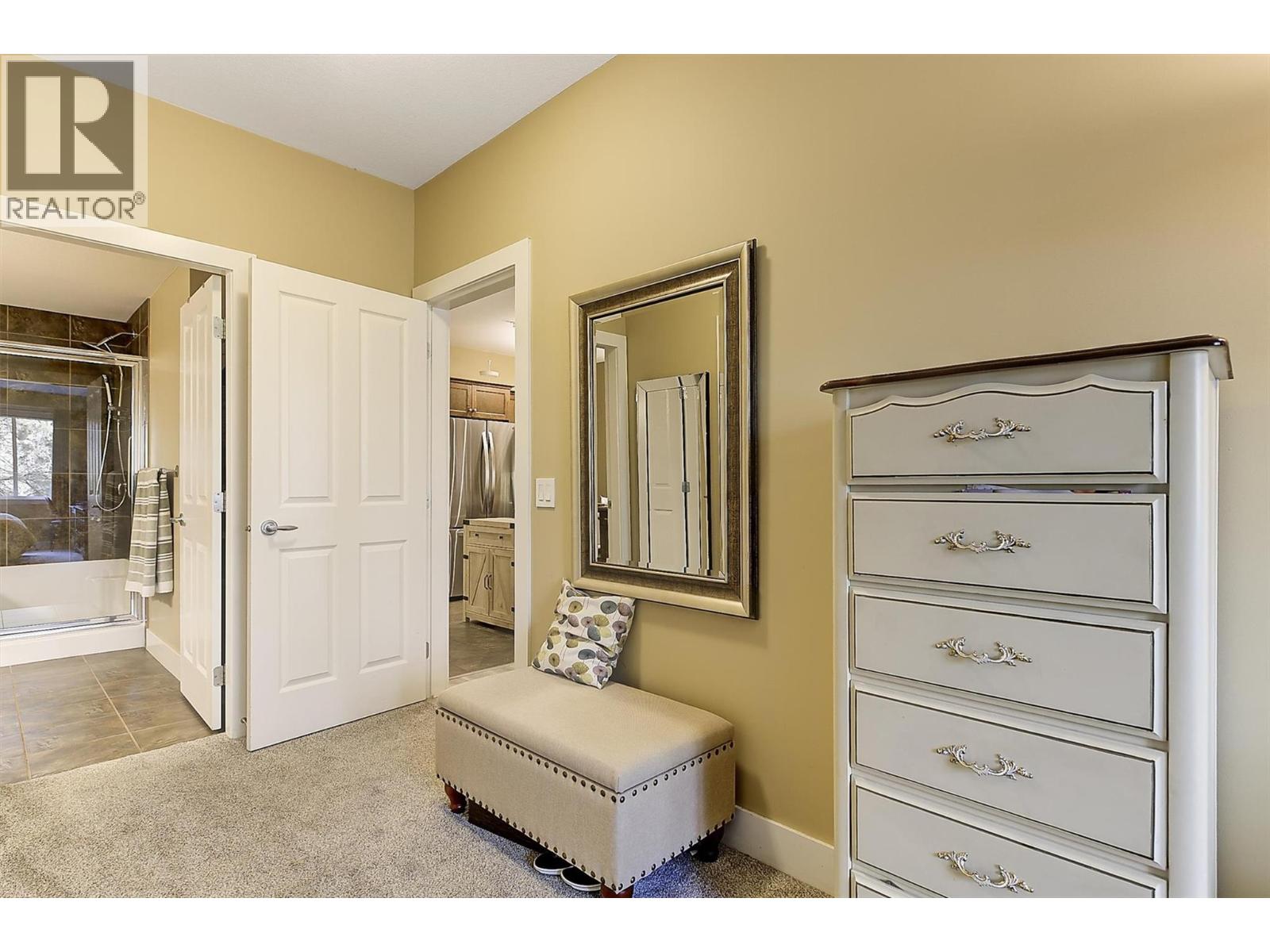 2532 Shoreline Drive Unit# 214, Lake Country