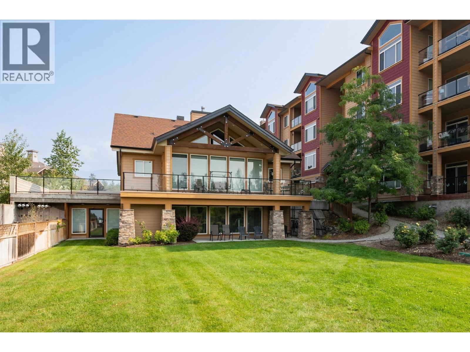 2532 Shoreline Drive Unit# 214, Lake Country
