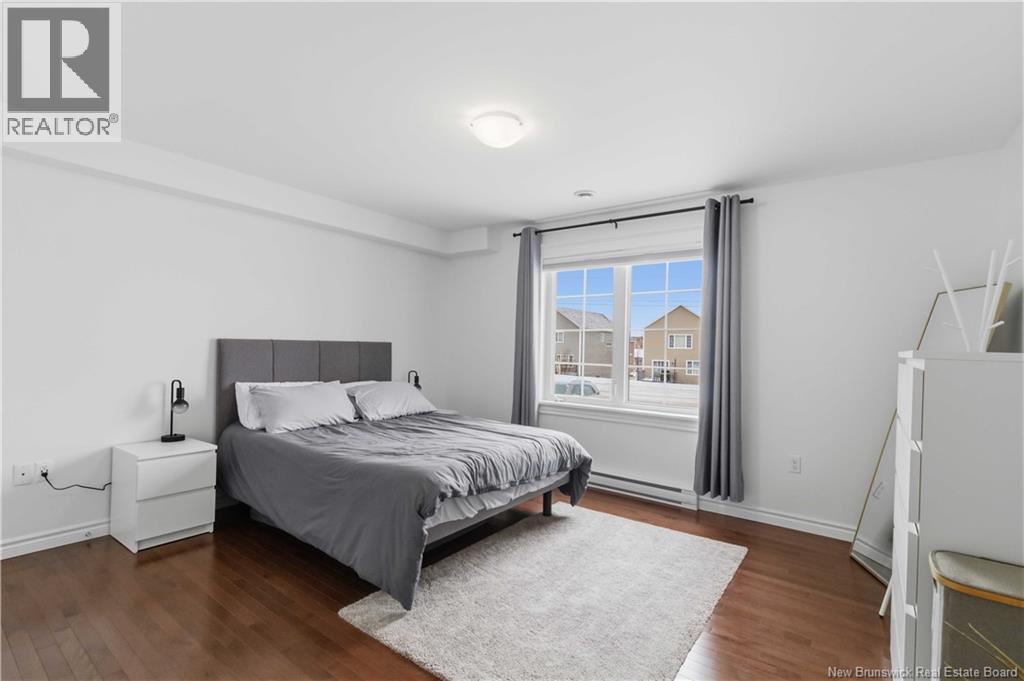 #103 155 LIAN STREET - 23