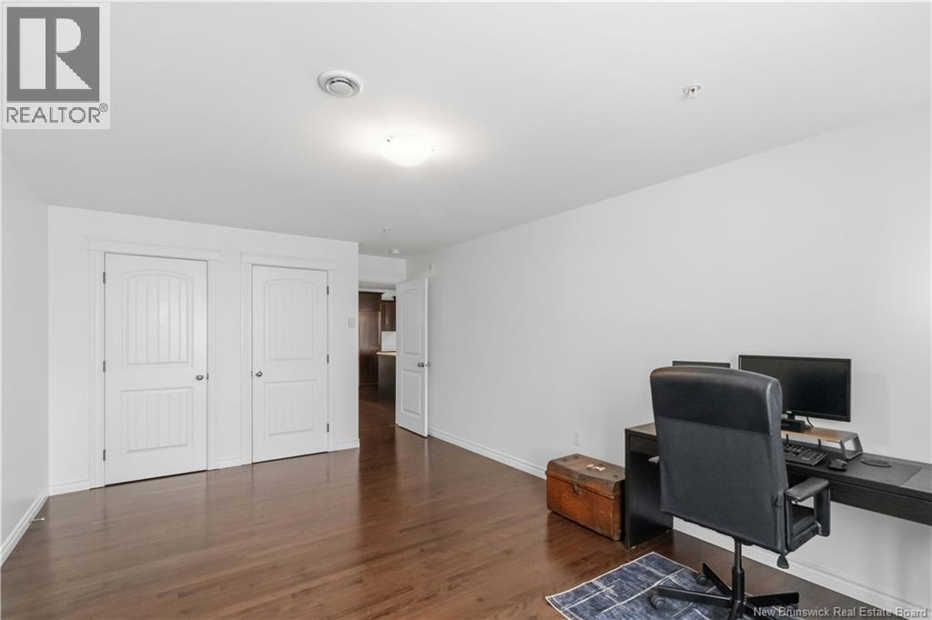 #103 155 LIAN STREET - 18