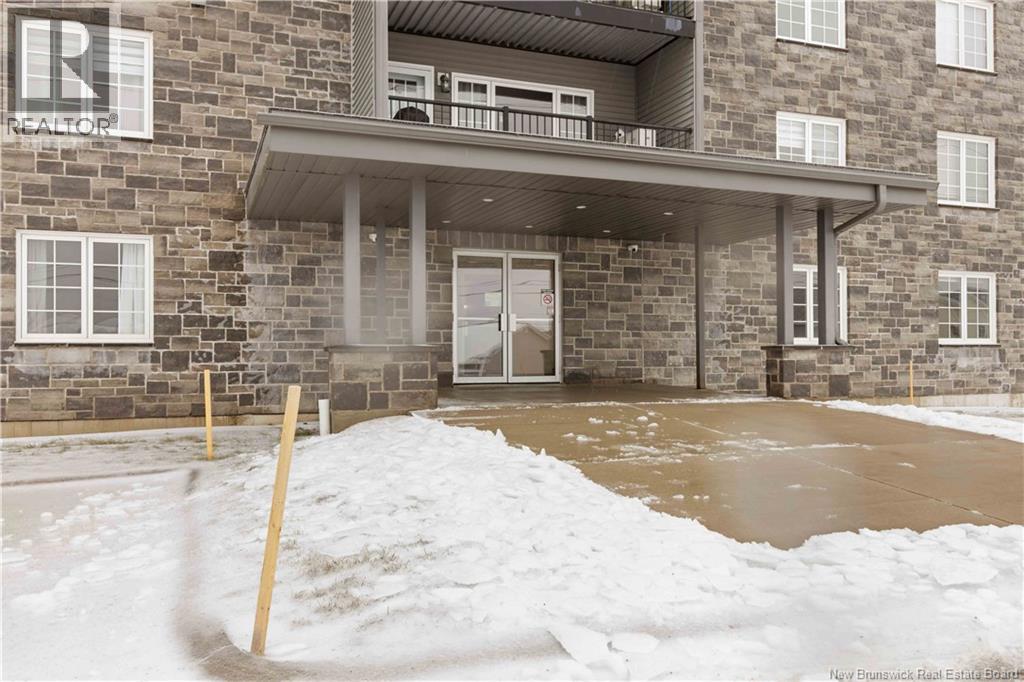 #103 155 LIAN STREET - 35