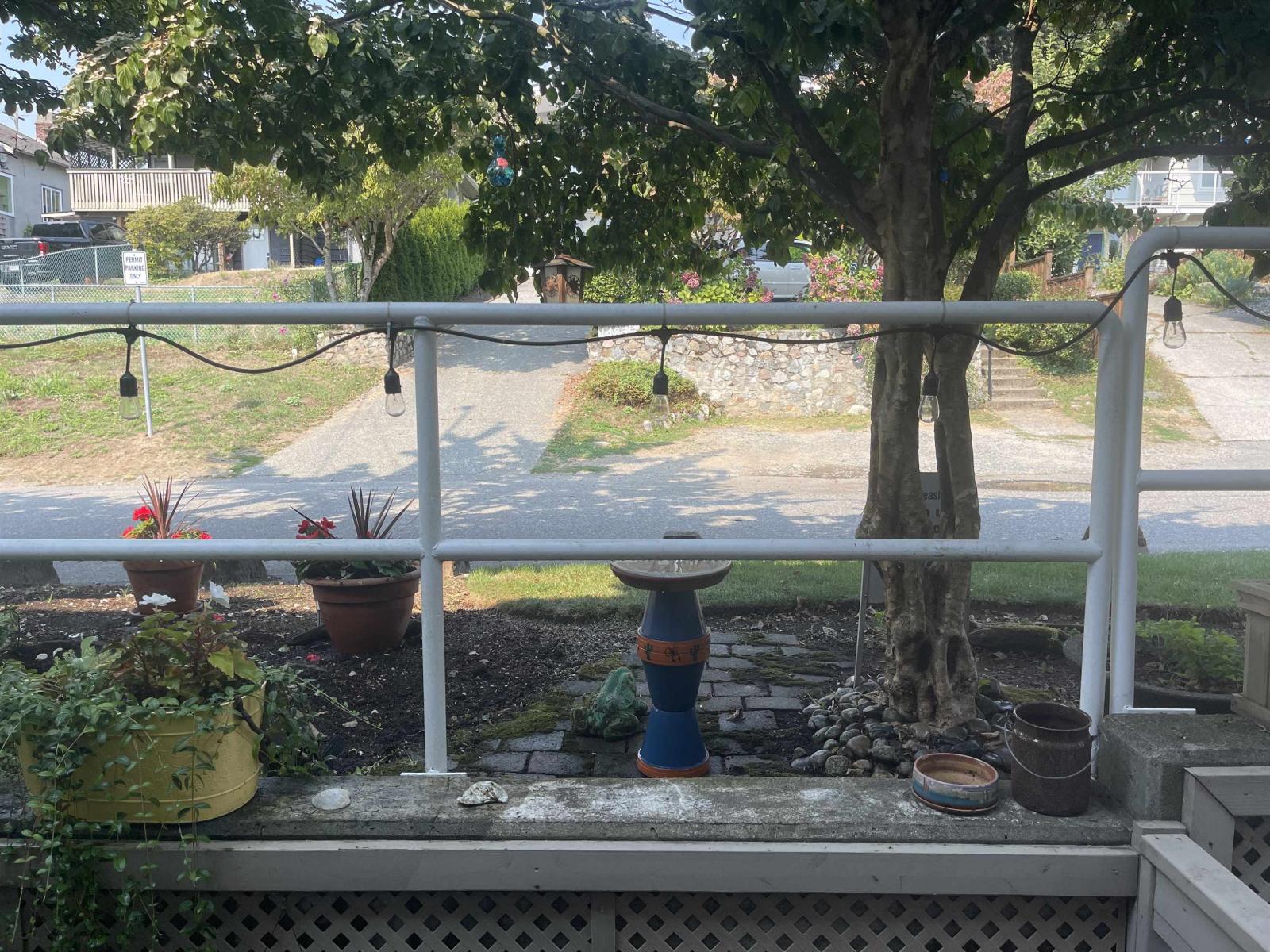 8 1169 VIDAL Street - photo 2