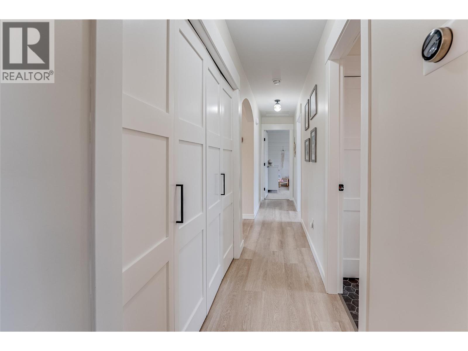 551 28 Street SE, Salmon Arm