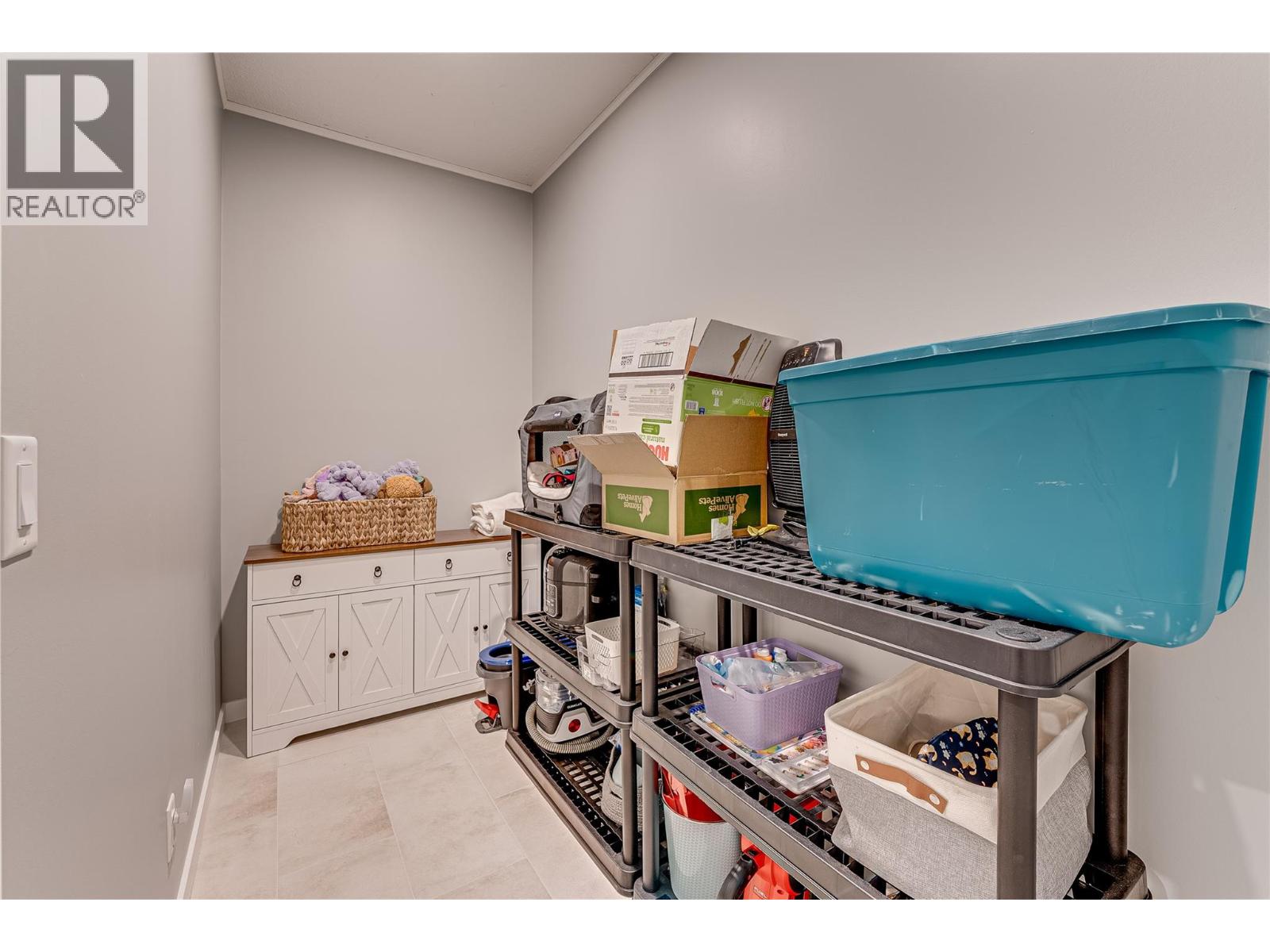 551 28 Street SE, Salmon Arm