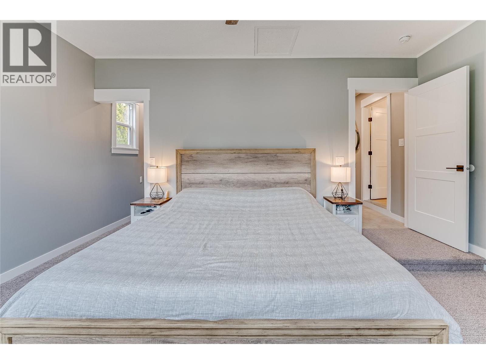 551 28 Street SE, Salmon Arm