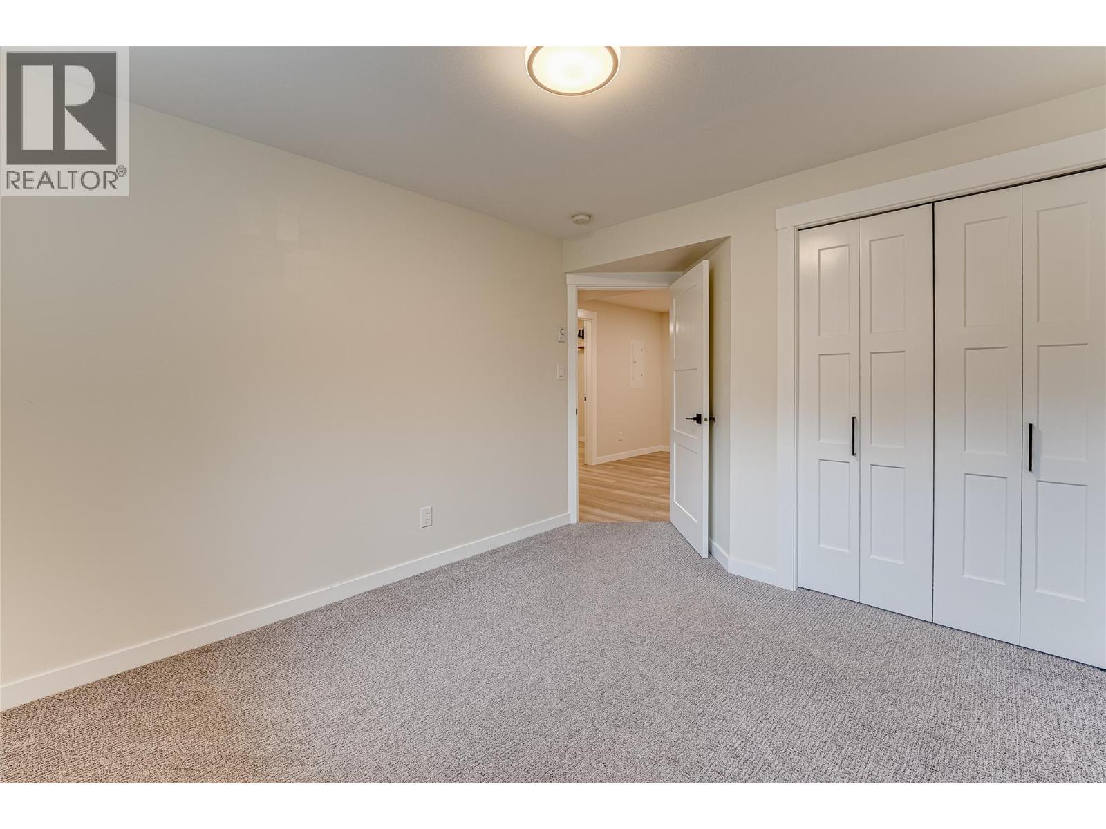 551 28 Street SE, Salmon Arm