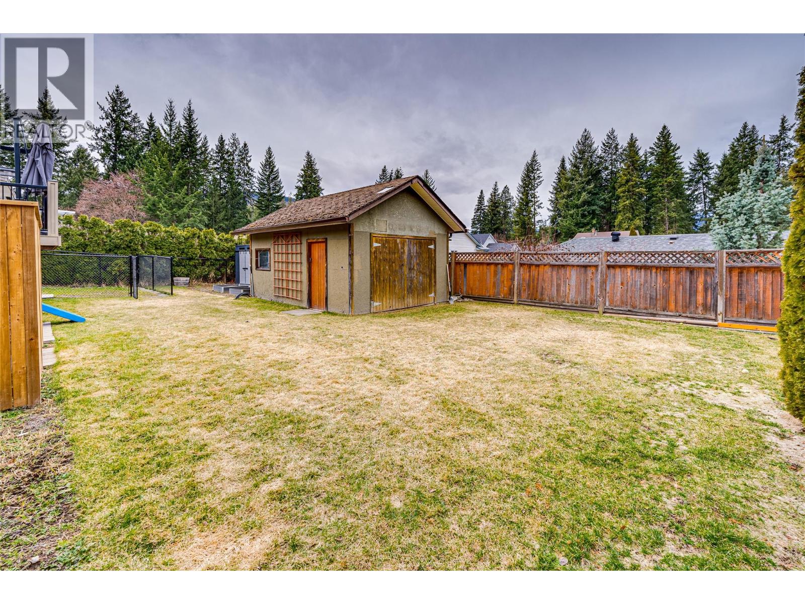 551 28 Street SE, Salmon Arm