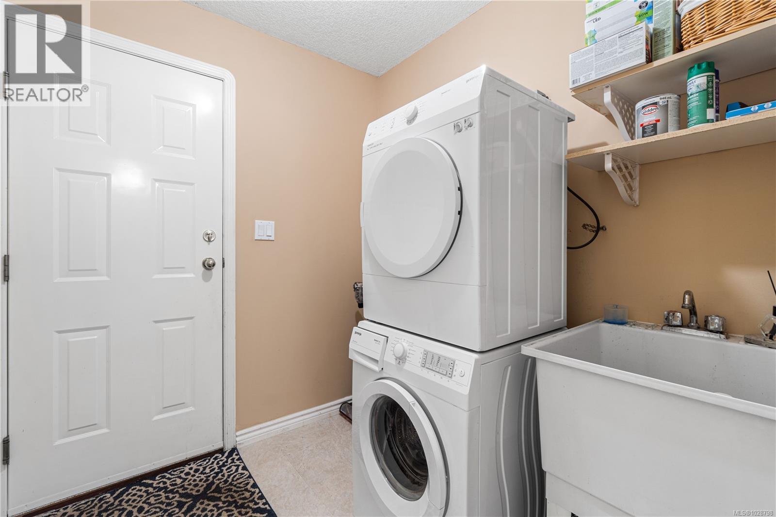 5709 MALIBU TERR - 21