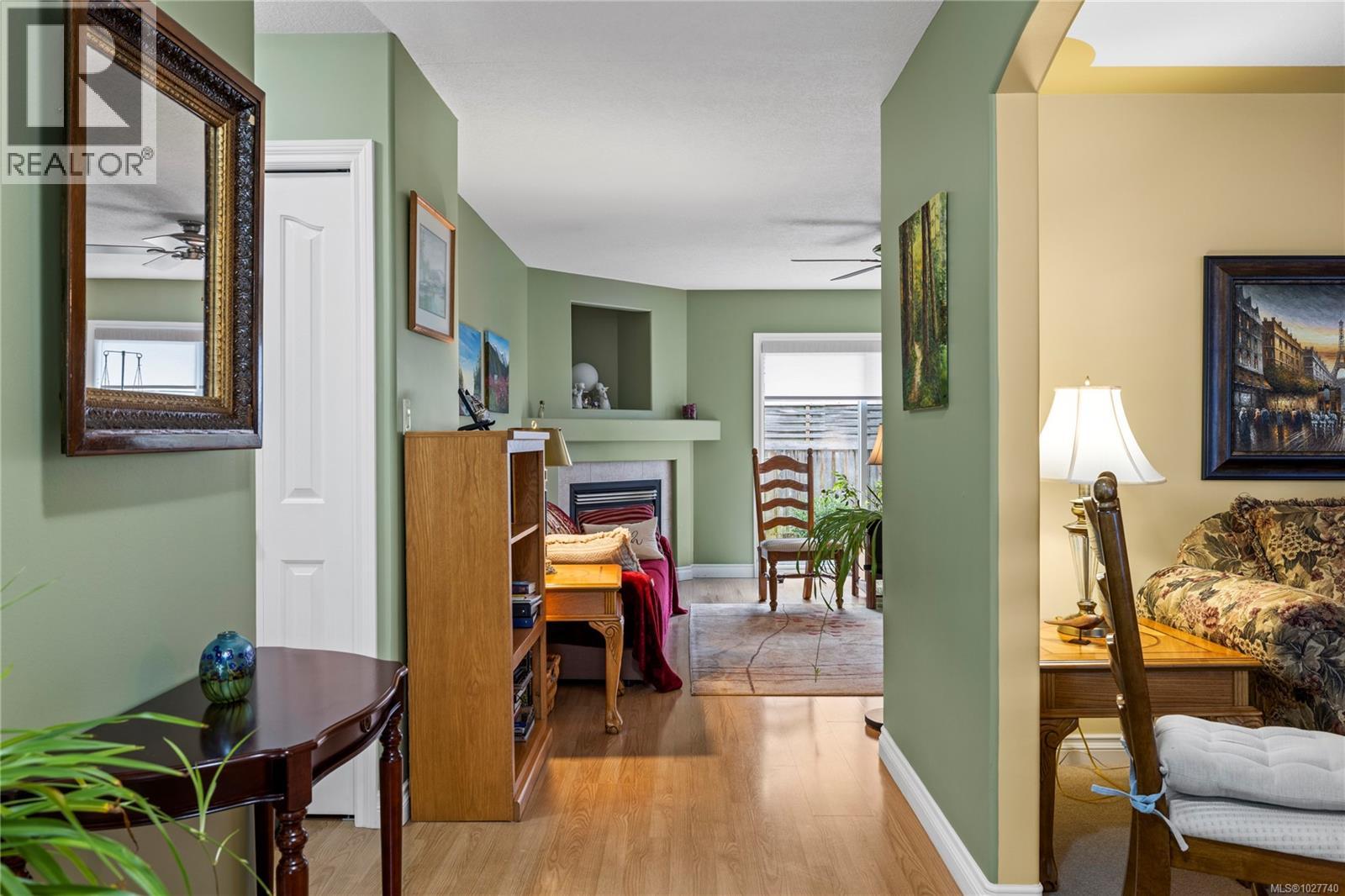 4 Trill Dr, Parksville