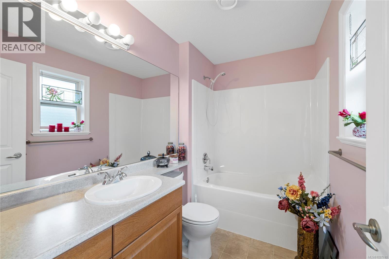 4 Trill Dr, Parksville