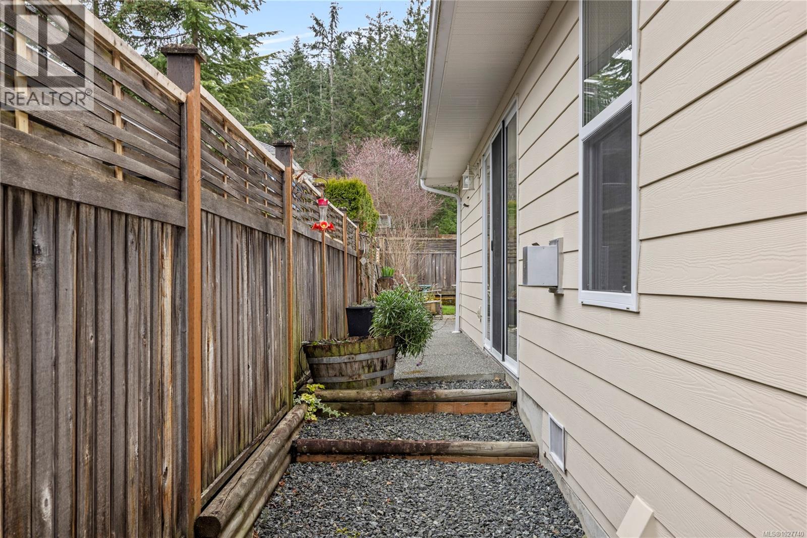 4 Trill Dr, Parksville