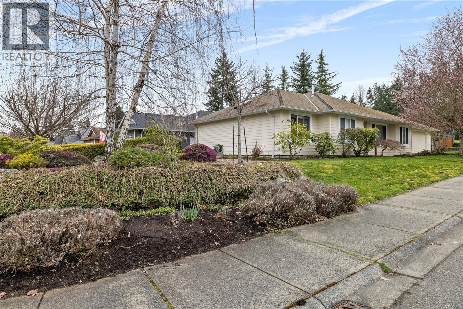 4 Trill Dr, Parksville