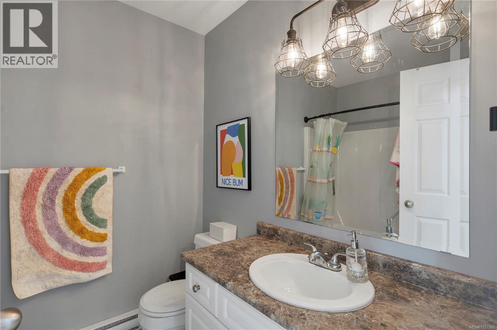 2070 COLLEGE DR - 23