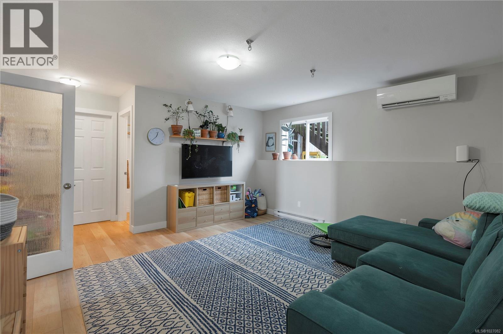 2070 COLLEGE DR - 29