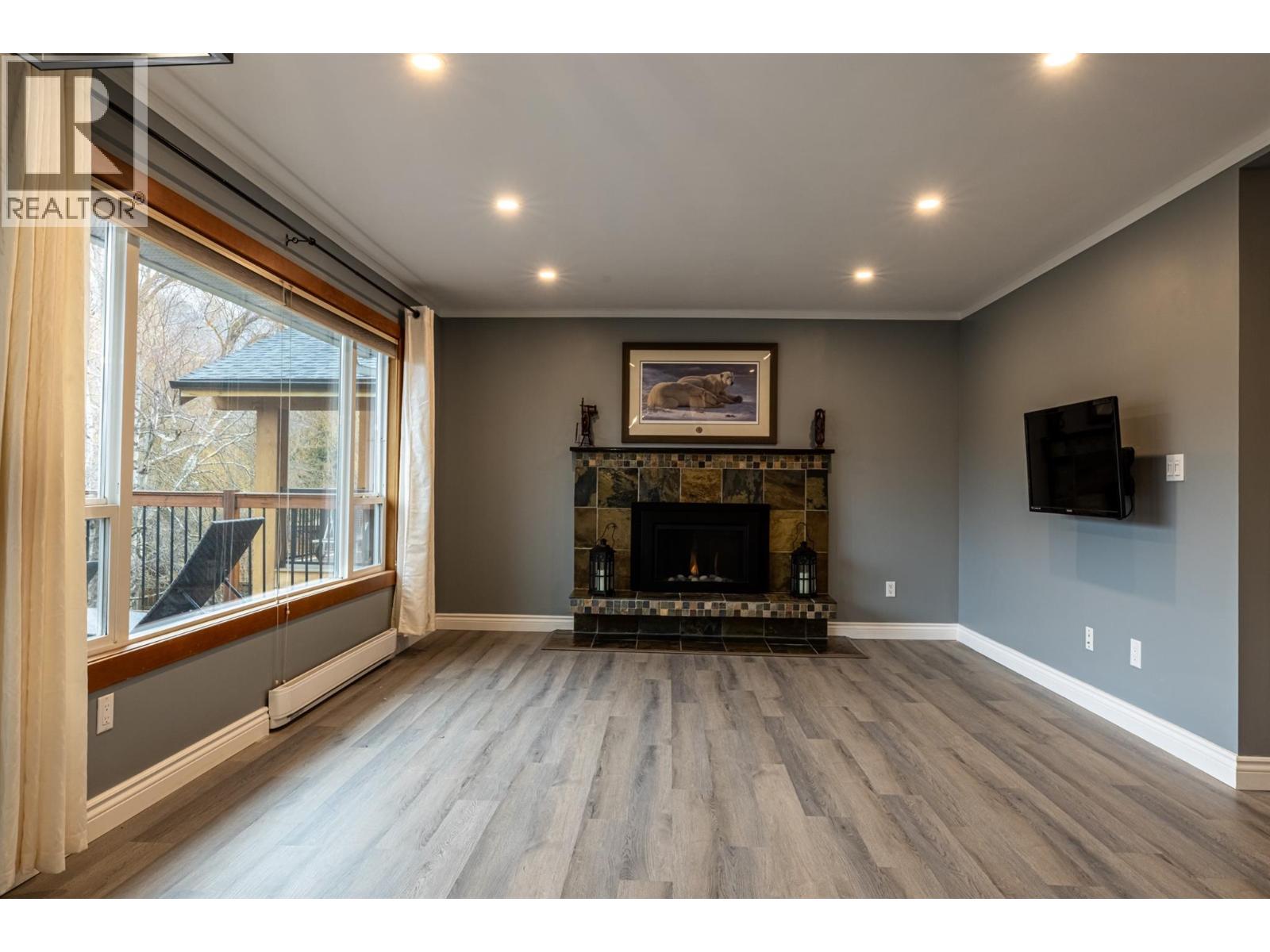36 Mt Klauer Street, Fernie