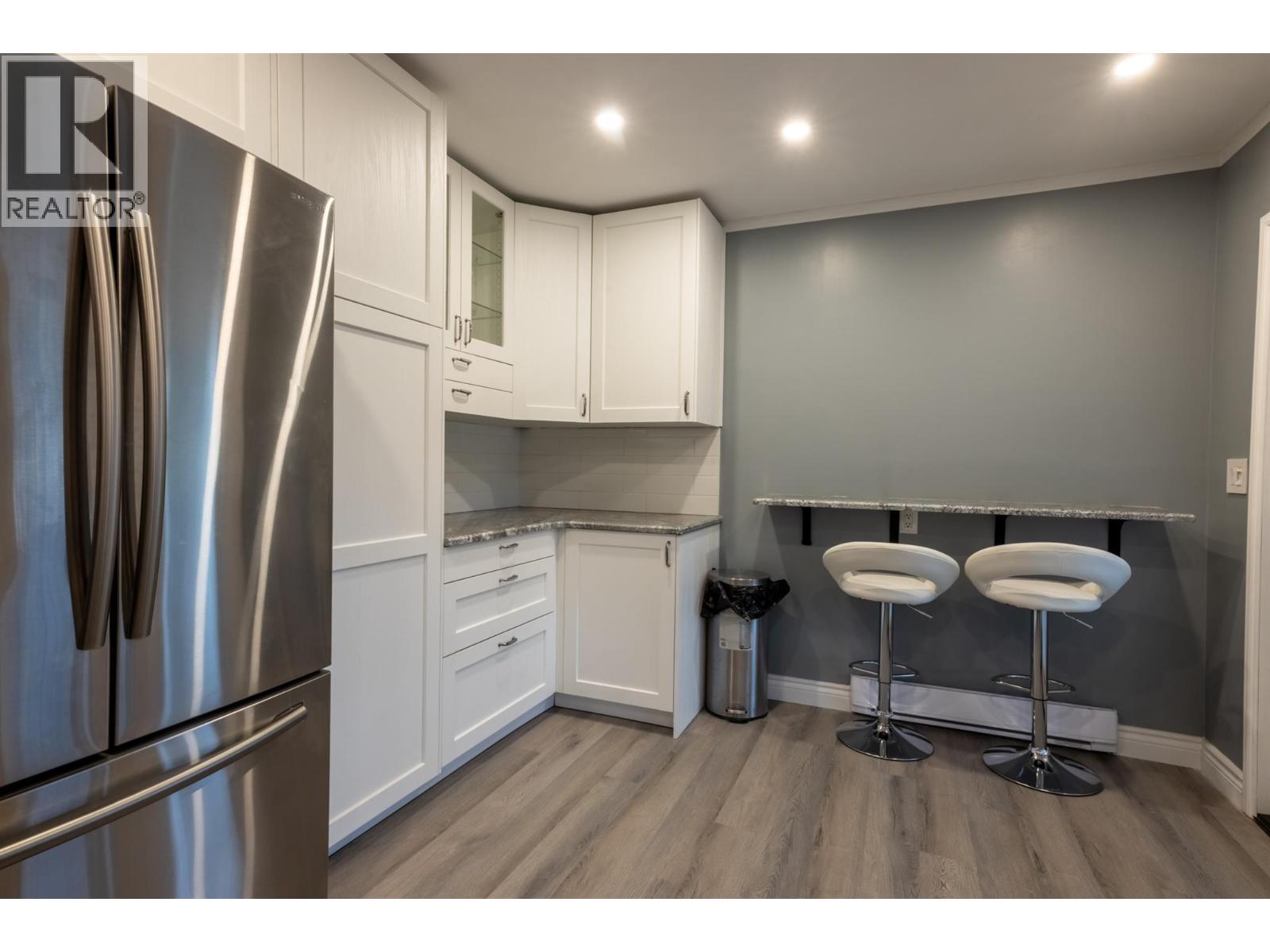 36 Mt Klauer Street - 24