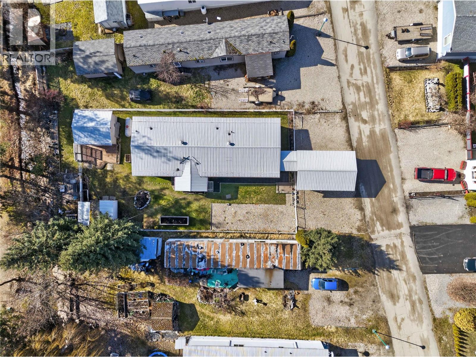 5 HIGHWAY 97A SICAMOUS Sicamous Creek Mobile Home Park Creek Unit# 11, Sicamous