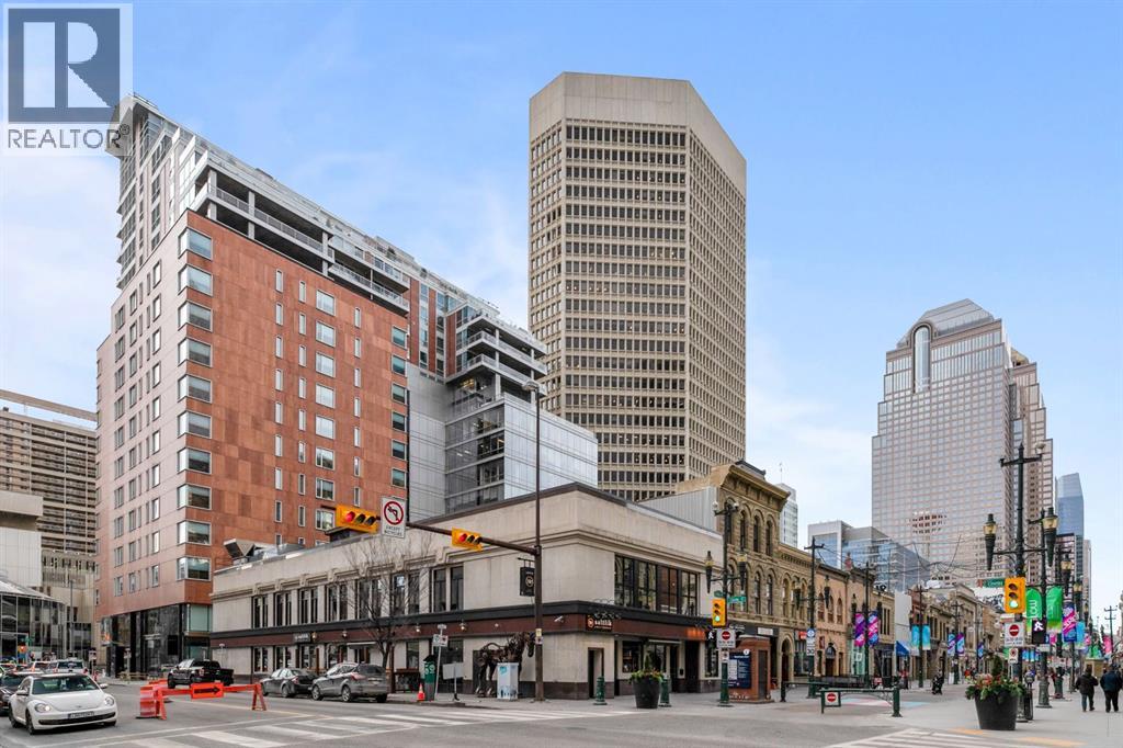 Single Family House for Sale in    Avenue SW Downtown Commercial Core Calgary 