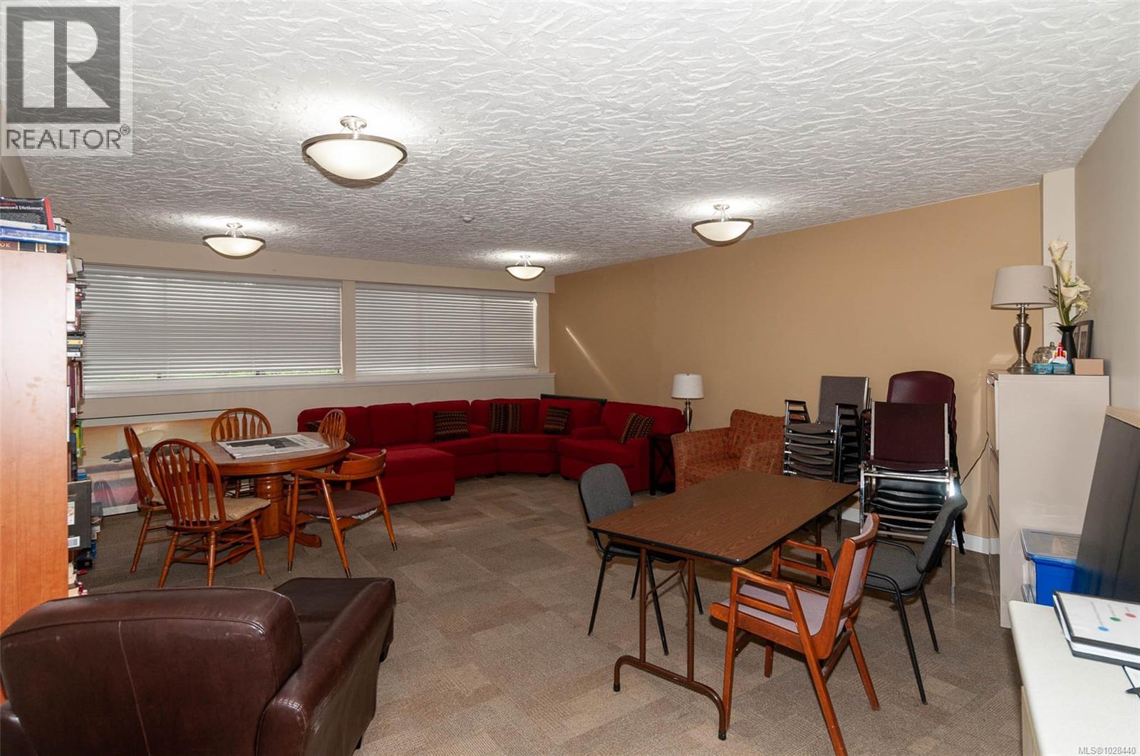 #901 777 BLANSHARD ST - 30