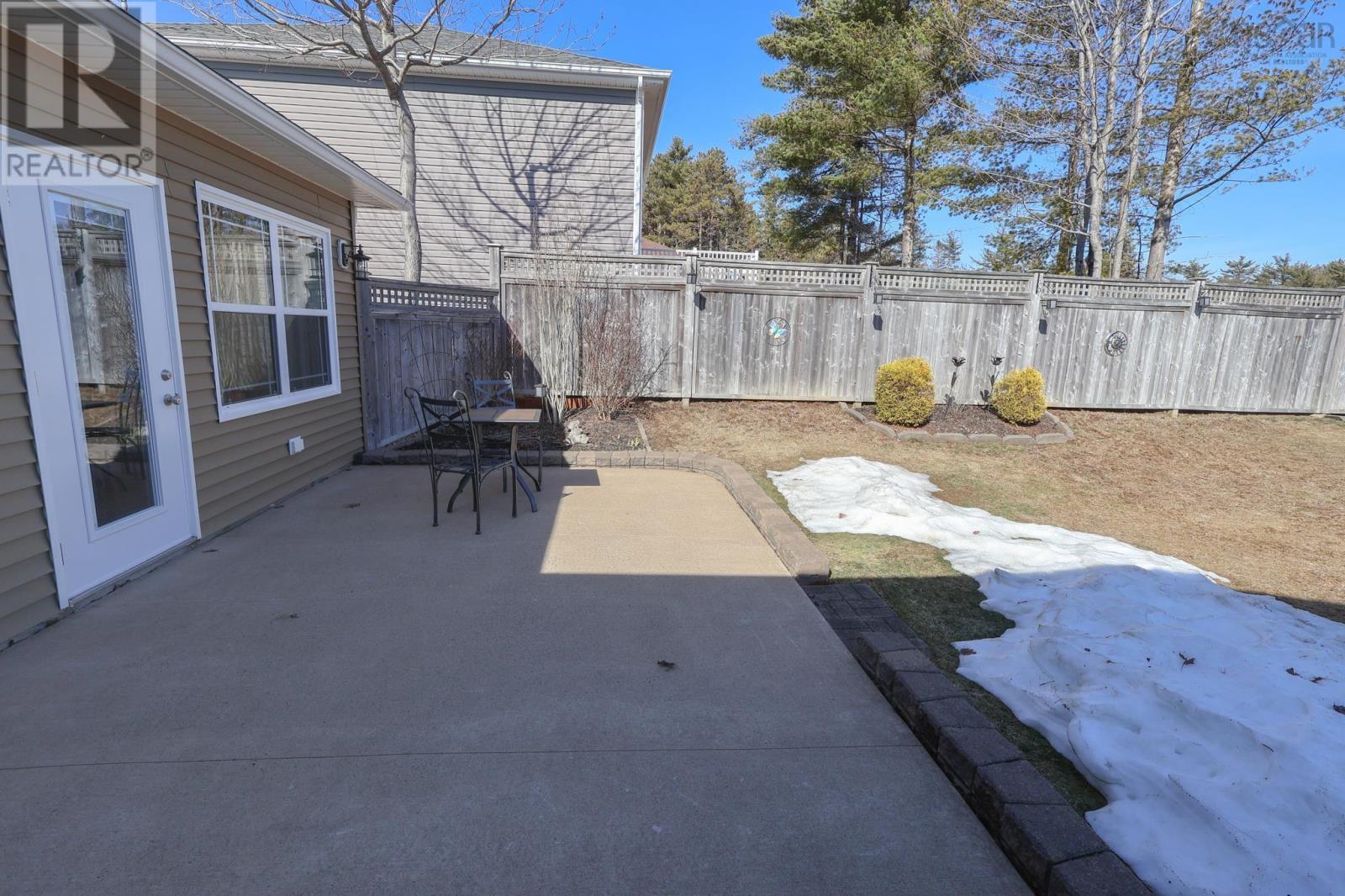 Property 40 of 44 of 40 Dr Ernst Court