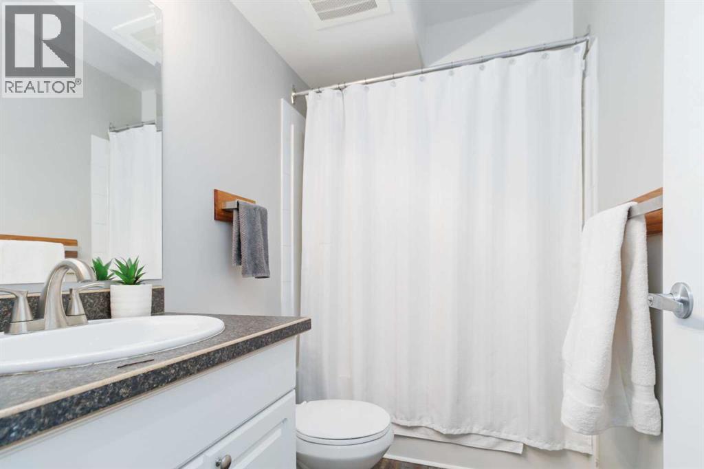 248 Grosbeak Way, Fort McMurray