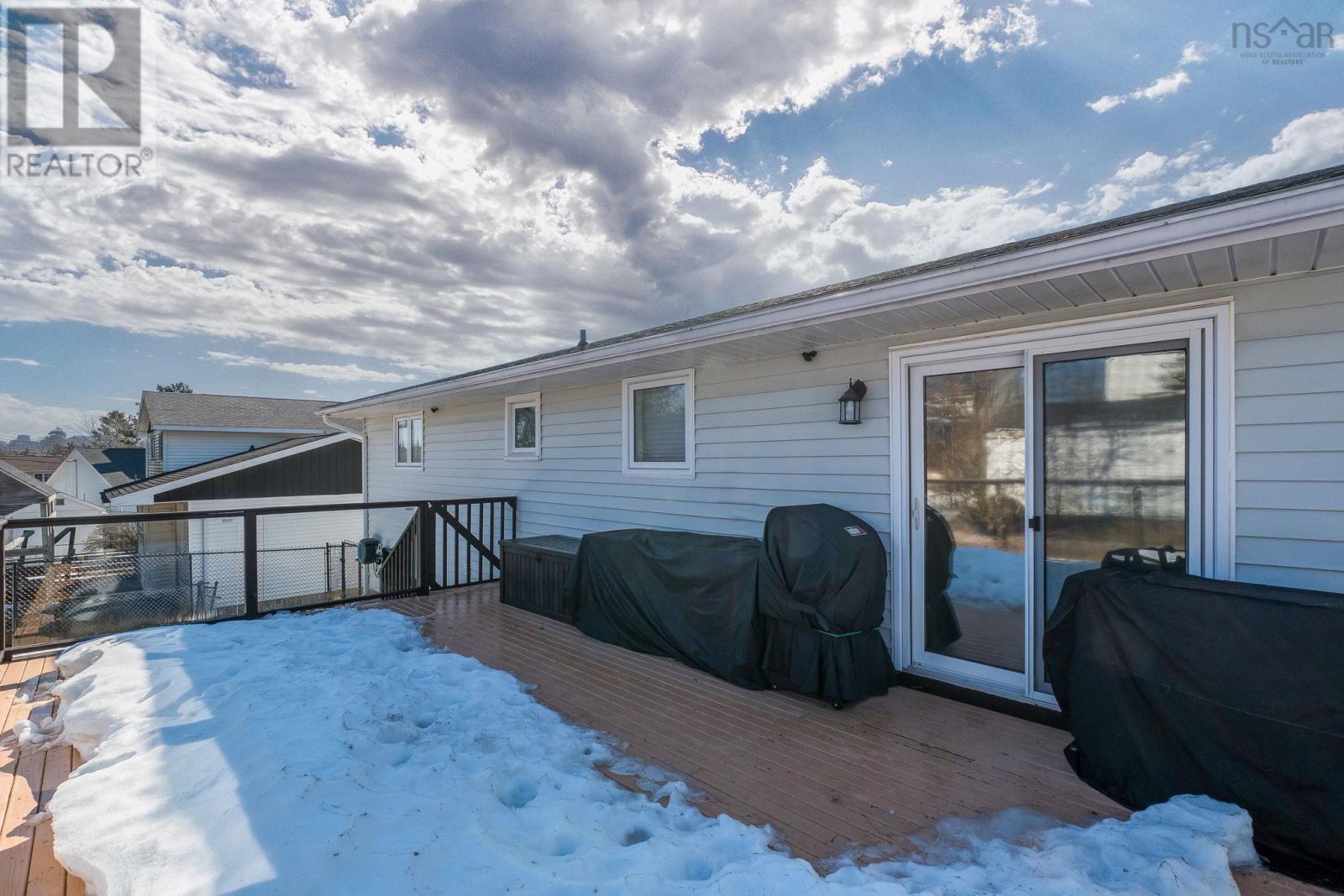 Property 47 of 47 of 107 La Pierre Crescent