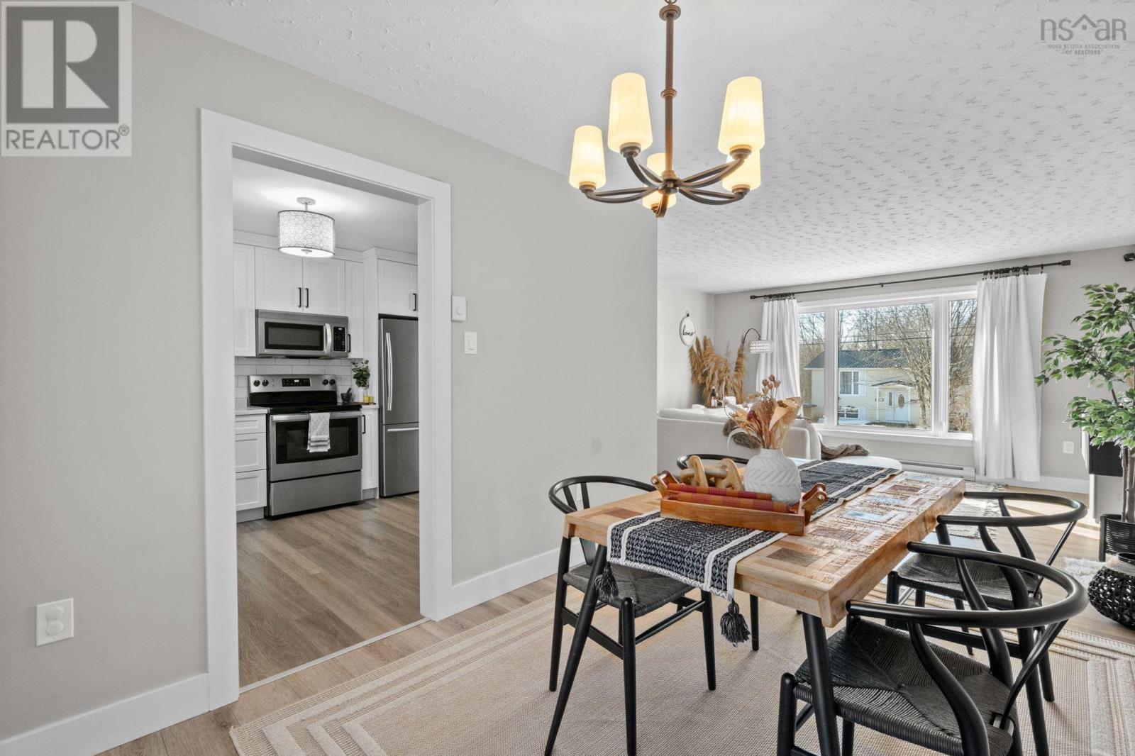 Property 7 of 47 of 107 La Pierre Crescent