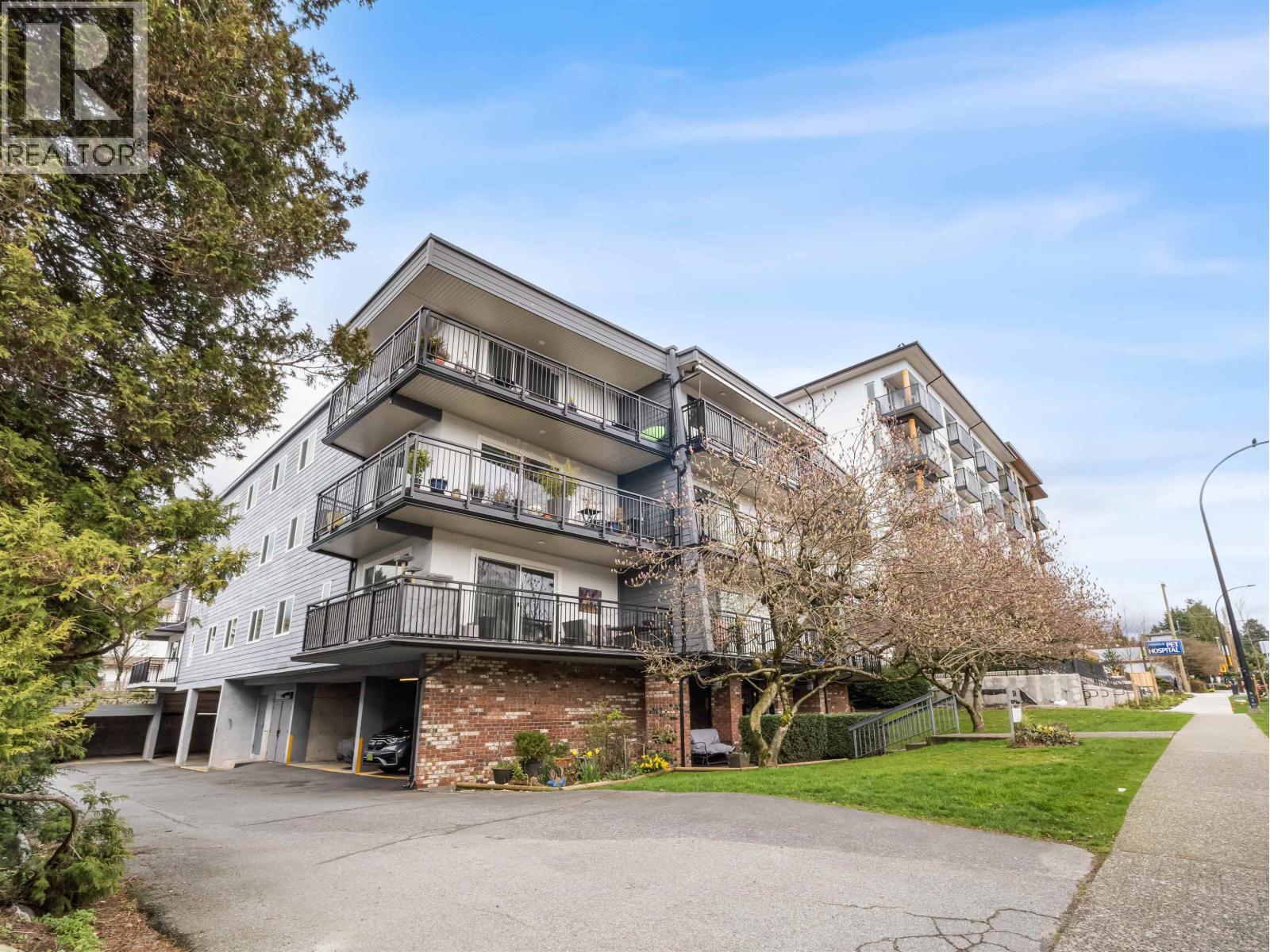 301 134 W 20TH STREET, North Vancouver
