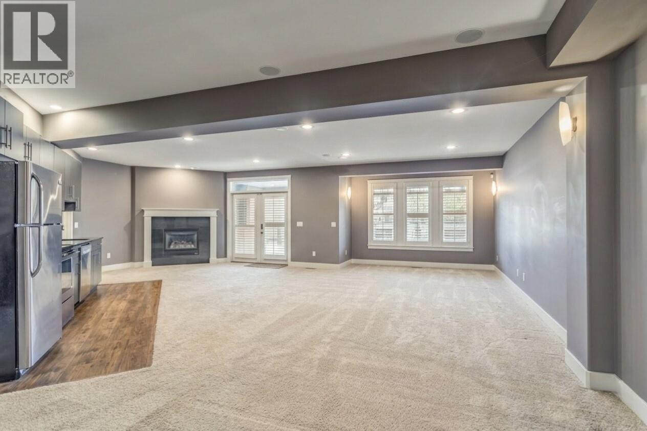  12830 Lake Hill Lane, Lake Country