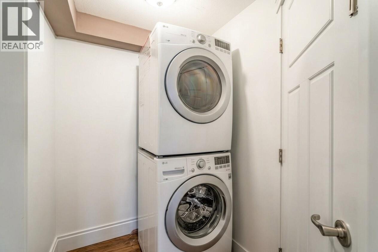  12830 Lake Hill Lane, Lake Country