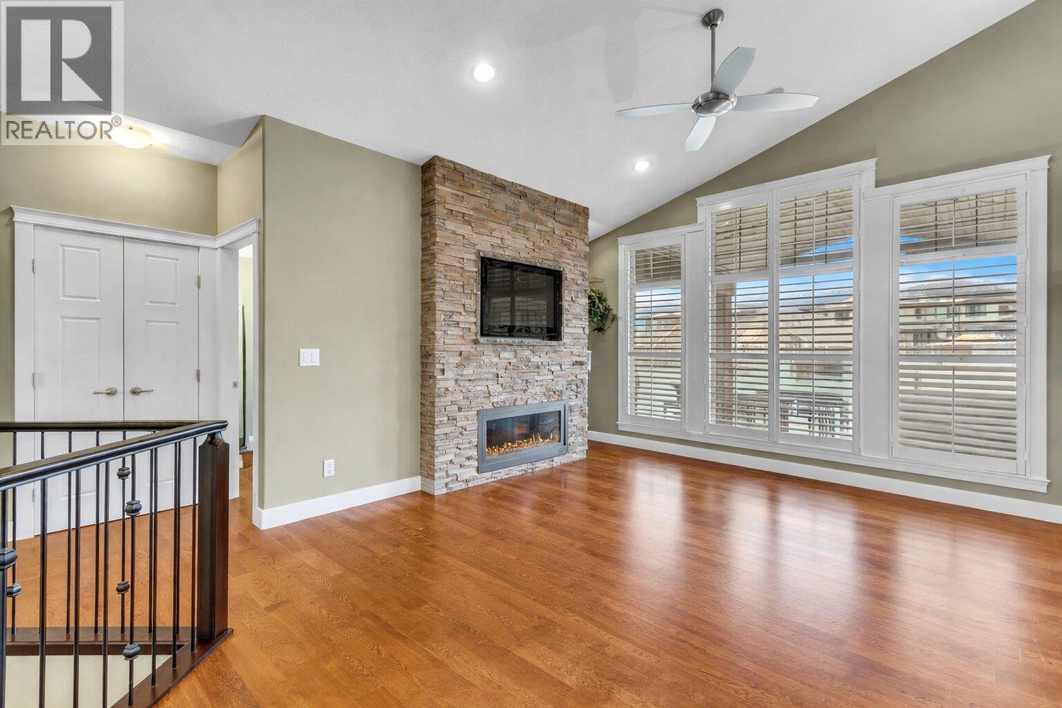  12830 Lake Hill Lane, Lake Country