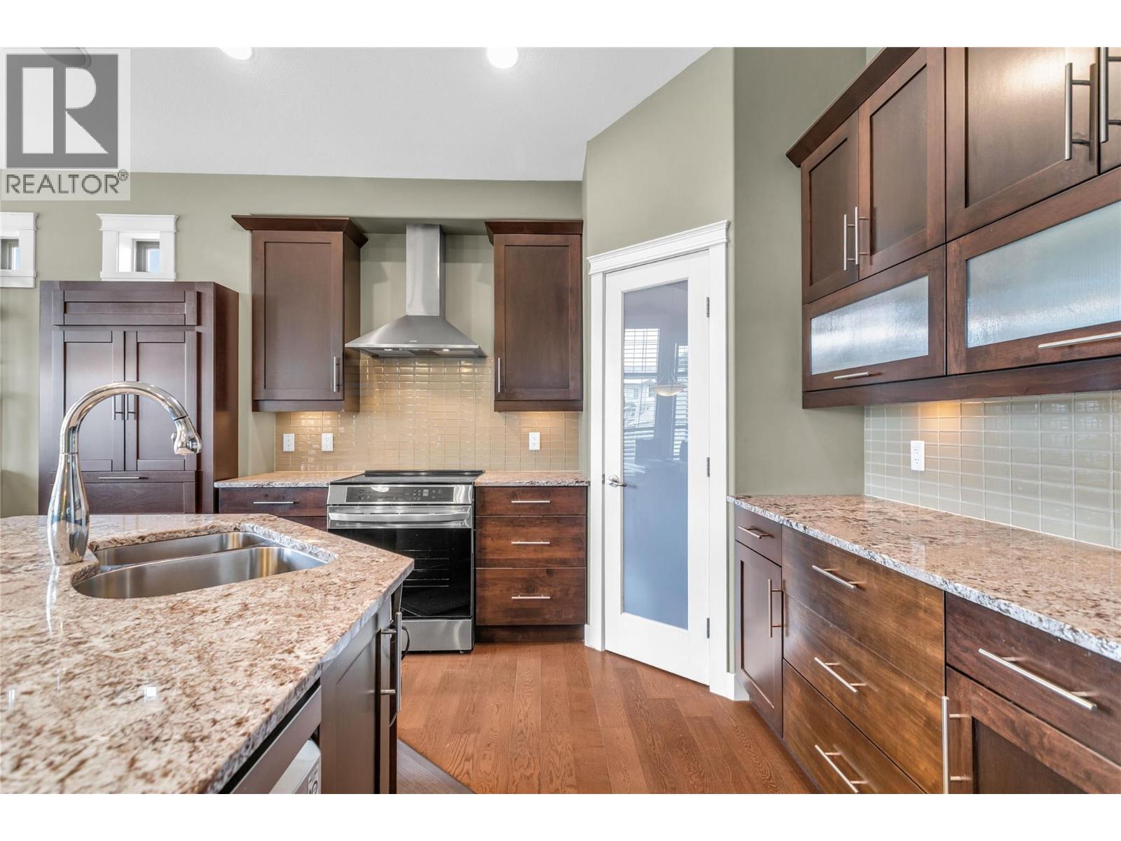  12830 Lake Hill Lane, Lake Country