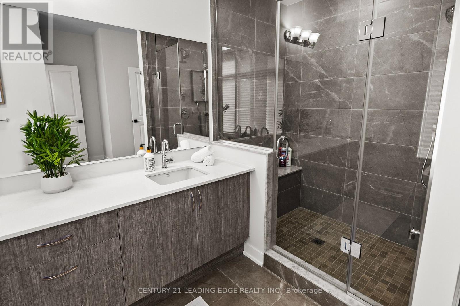 1023 KINGSRIDGE COURT - 24
