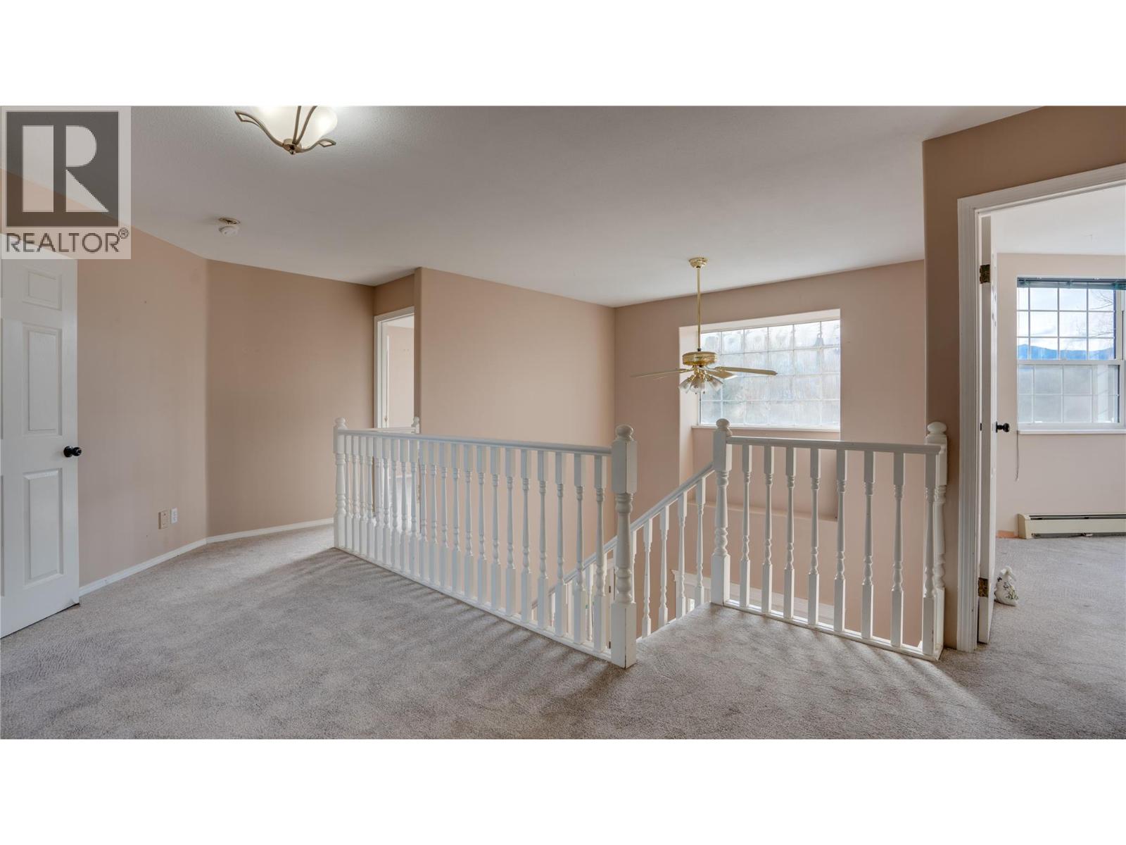 5580 Back Enderby Road, Spallumcheen