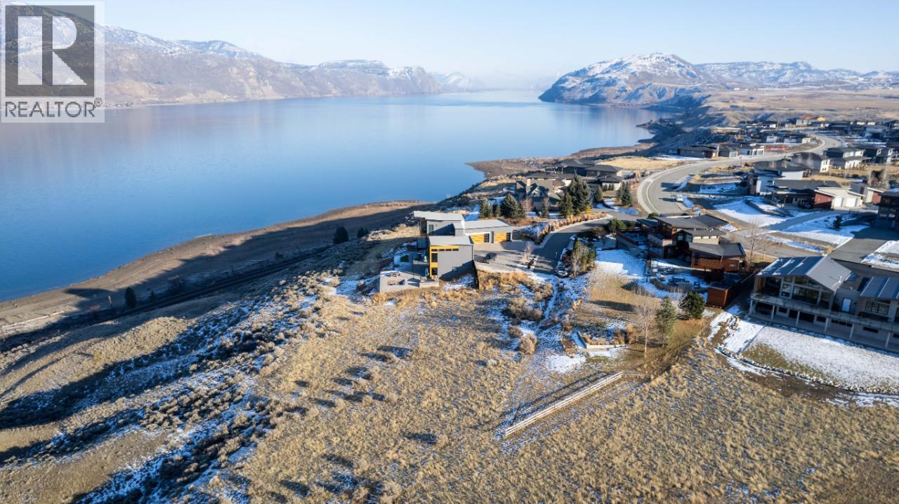 300 Rue Cheval Noir, Kamloops