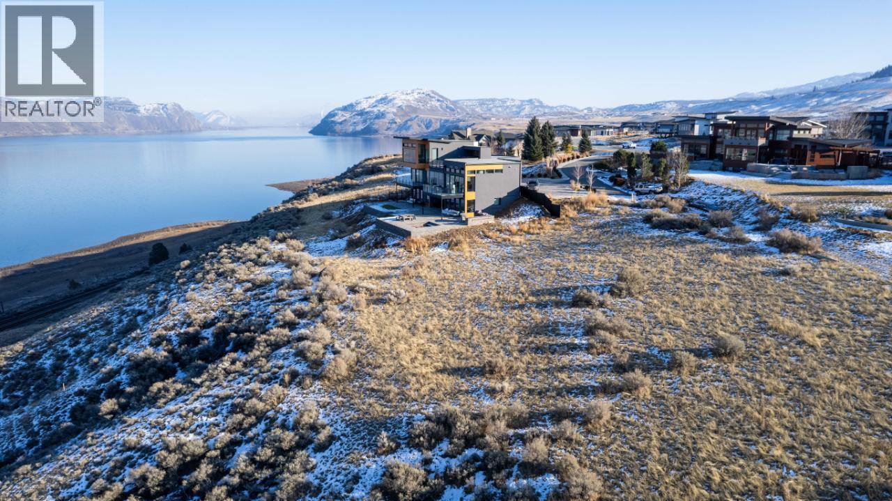 300 Rue Cheval Noir, Kamloops