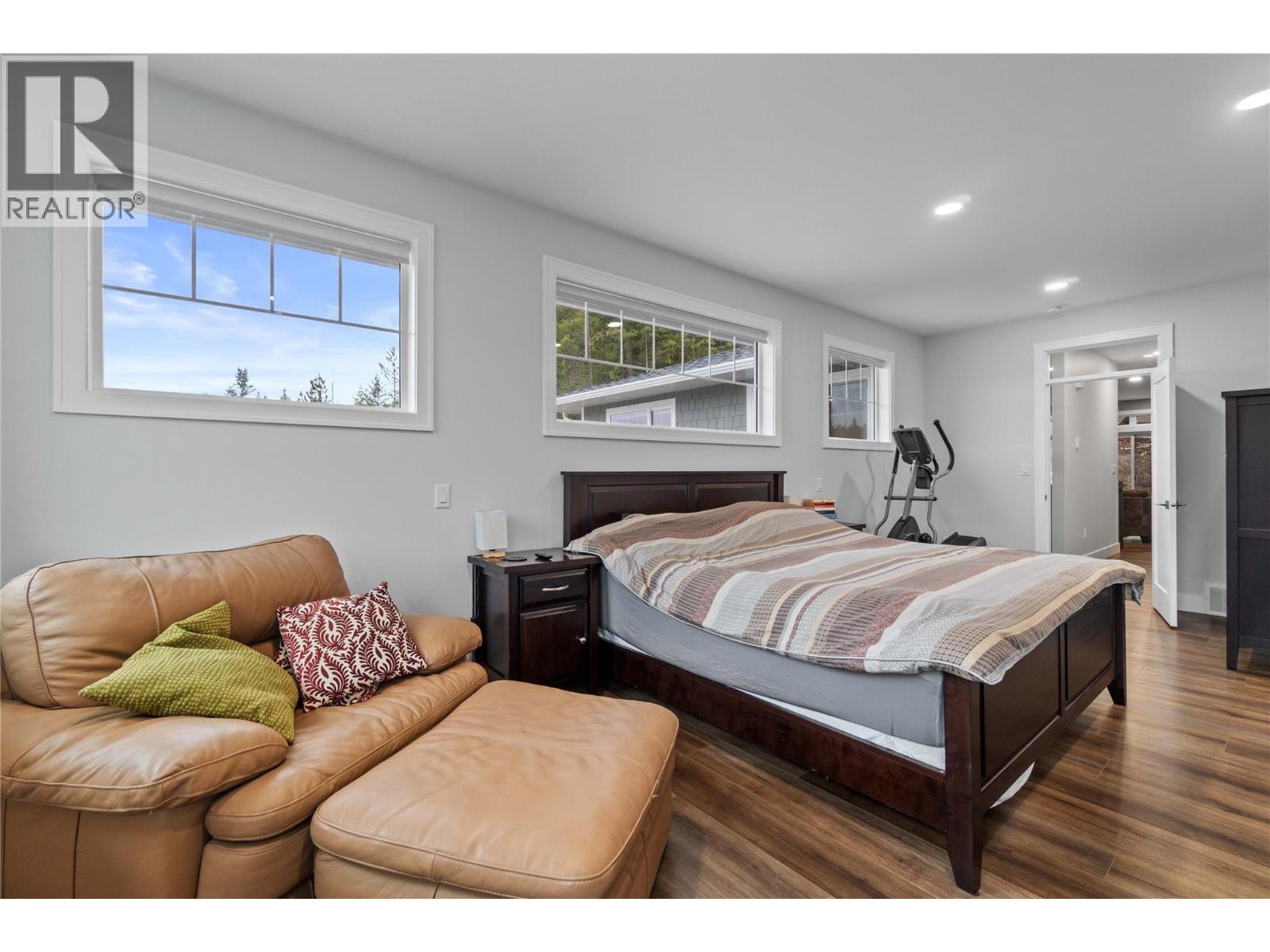 2763 Valleyview Drive, Blind Bay