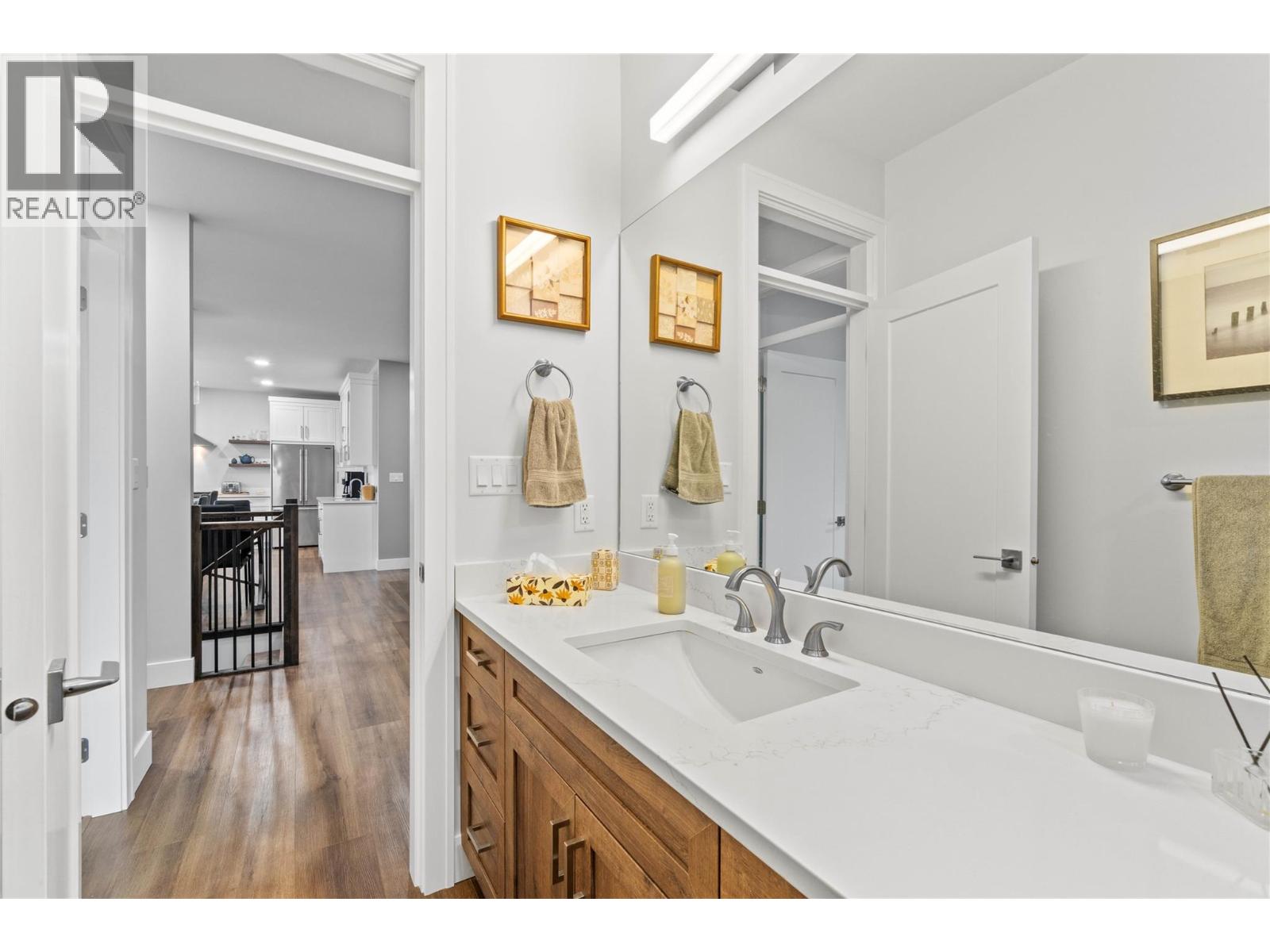 2763 Valleyview Drive, Blind Bay