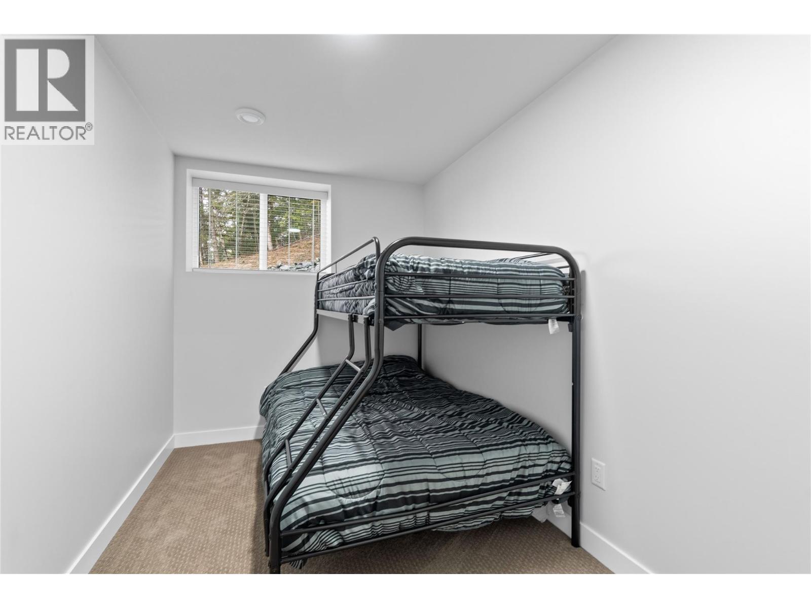 2763 Valleyview Drive, Blind Bay